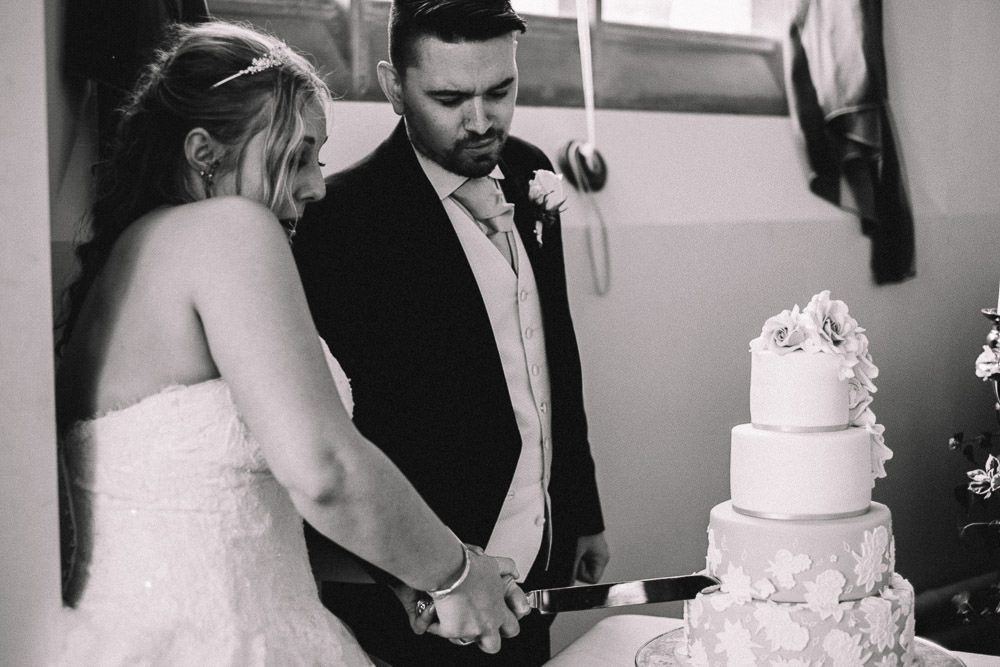 MILES VICTORIA DOCUMENTARY WEDDING PHOTOGRAPHY WORCESTER STANBROOK ABBEY 105 MILES VICTORIA DOCUMENTARY WEDDING PHOTOGRAPHY WORCESTER STANBROOK ABBEY 105